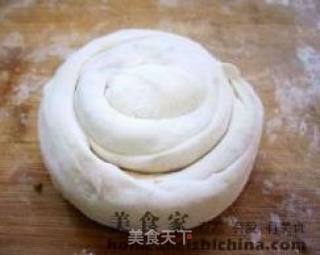 油渣饼的做法步骤：2