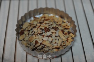 蔓越莓杏仁小蛋糕的做法步骤：2