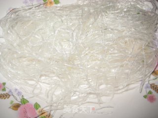 干锅白菜粉丝的做法步骤：2