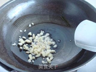 韭菜羊血的做法步骤：2
