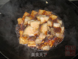 豆腐红烧肉的做法步骤：2