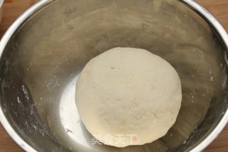 韭香煎包的做法步骤：2