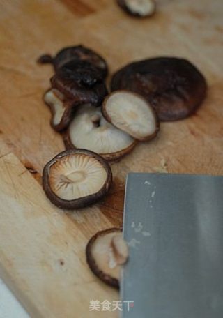 香菇冬瓜鸡汤的做法步骤：2