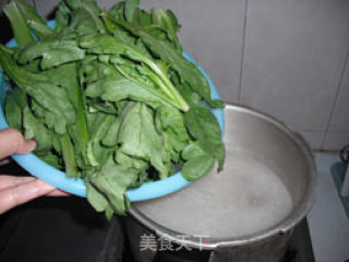 上班族的营养快捷香粥-高压锅版——茼蒿排骨粥的做法步骤：6