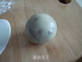 广式五仁月饼的做法步骤：2