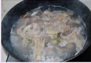 薏仁冬瓜排骨汤的做法步骤：2