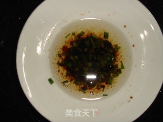 松花蛋拌豆腐的做法步骤：2