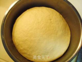 早餐面包“奶香白吐司”的做法步骤：2