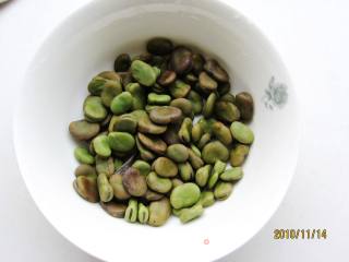 五香开花蚕豆的做法步骤：2