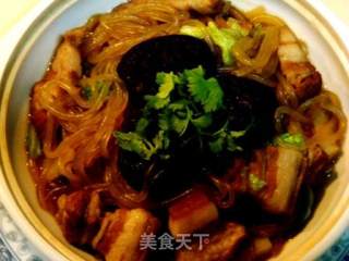 东北大锅菜“猪肉炖粉条”的做法步骤：2