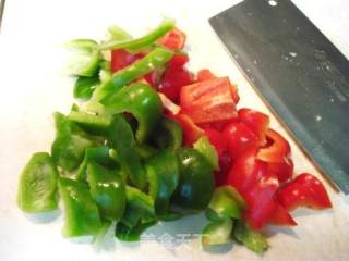 私家菜“蚝油焖双菇肉片”的做法步骤：2