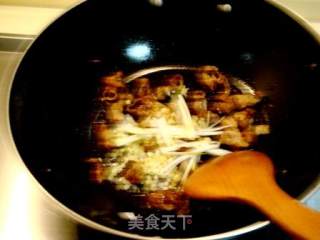 私房菜“溜干煎肥肠”的做法步骤：2