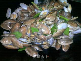 豉汁花甲的做法步骤：2