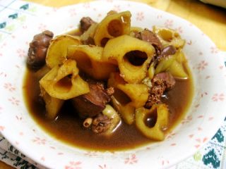 莲藕鸡心肝的做法步骤：2