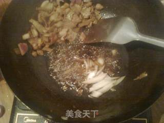 芹菜炒肉的做法步骤：2
