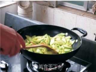 素炒西葫芦的做法步骤：4