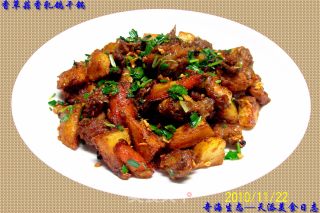 秋冬绿盾：干锅之香草蒜香乳鸽的做法步骤：9