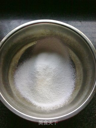 简易版肉松可丽饼的做法步骤：2