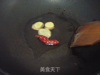 糖醋小红鱼（斧头鱼）的做法步骤：2