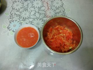 西红柿鸡蛋饺的做法步骤：2
