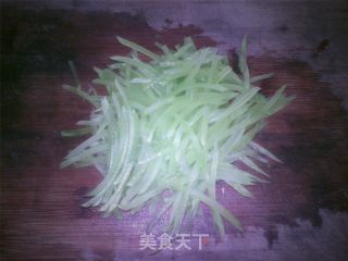 凉拌莴笋的做法步骤：2