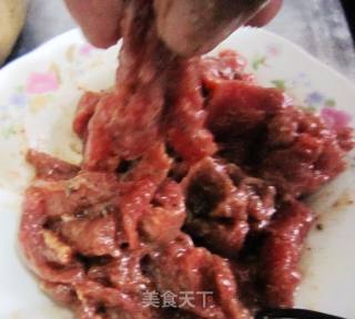 黑椒牛柳的做法步骤：2