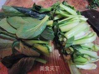 香菇炒青菜的做法步骤：2