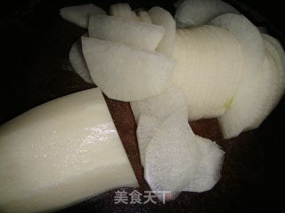 蒜香萝卜的做法步骤：2