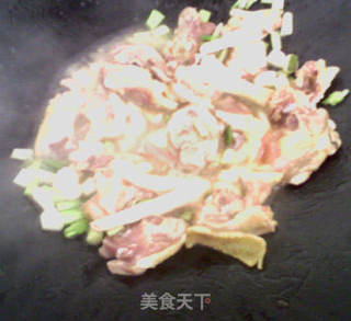 咖喱鸡的做法步骤：2