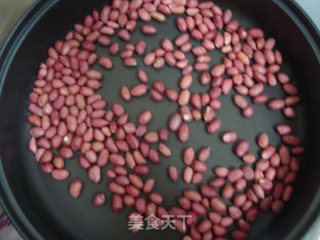 传统小零食：挂霜花生的做法步骤：3