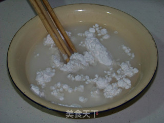 香菜鸡蛋淋饼的做法步骤：2