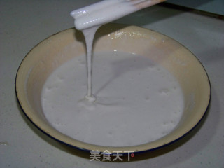 香菜鸡蛋淋饼的做法步骤：2