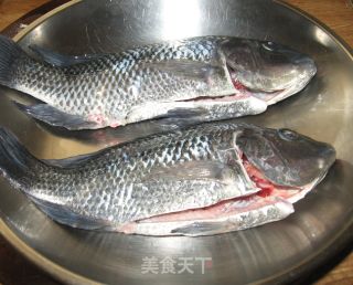 榄角蒸立鱼的做法步骤：2