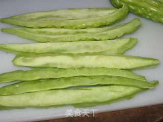 味噌腌苦瓜的做法步骤：2