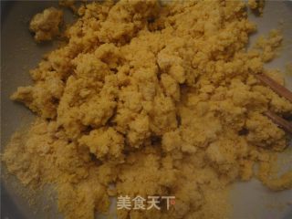 玉米小饼稀饭的做法步骤：2