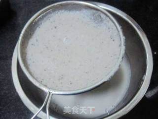 蜂蜜花生豆浆的做法步骤：2