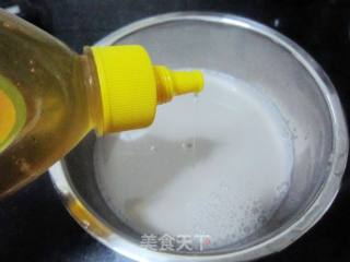 蜂蜜花生豆浆的做法步骤：2