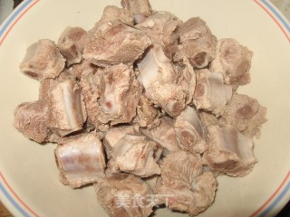 梅干菜烧排骨的做法步骤：2