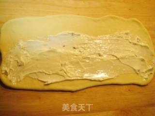 毛毛虫奶酪面包的做法步骤：2