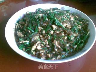 韭菜炒粉丝的做法步骤：2
