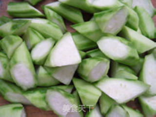 蒜香丝瓜的做法步骤：2