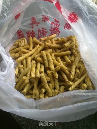 素牛肉卷煮双鲜的做法步骤：4