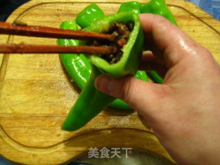 煎酿青椒的做法步骤：4