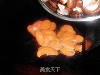炒双菇的做法步骤：3