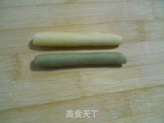 双色圈饼的做法步骤：2