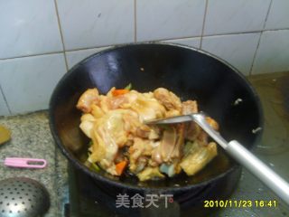 香菇鸡腿肉的做法步骤：2