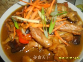 香菇鸡腿肉的做法步骤：2