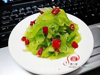 炝拌莴笋的做法步骤：2