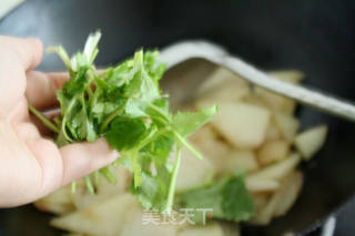 香菜冬瓜的做法步骤：2