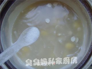 白果美肤汤的做法步骤：3